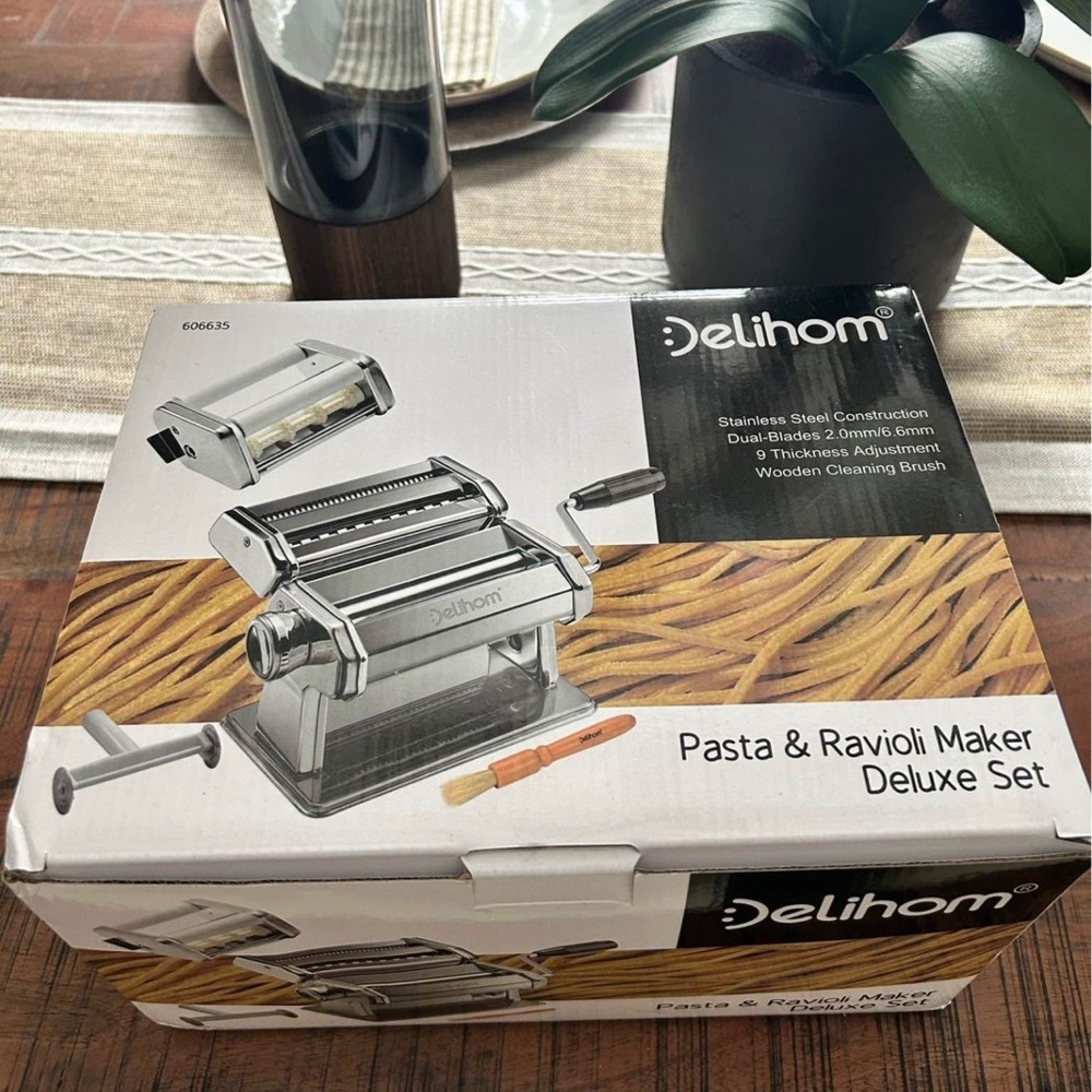 Delihom Pasta & Ravioli Deluxe Set